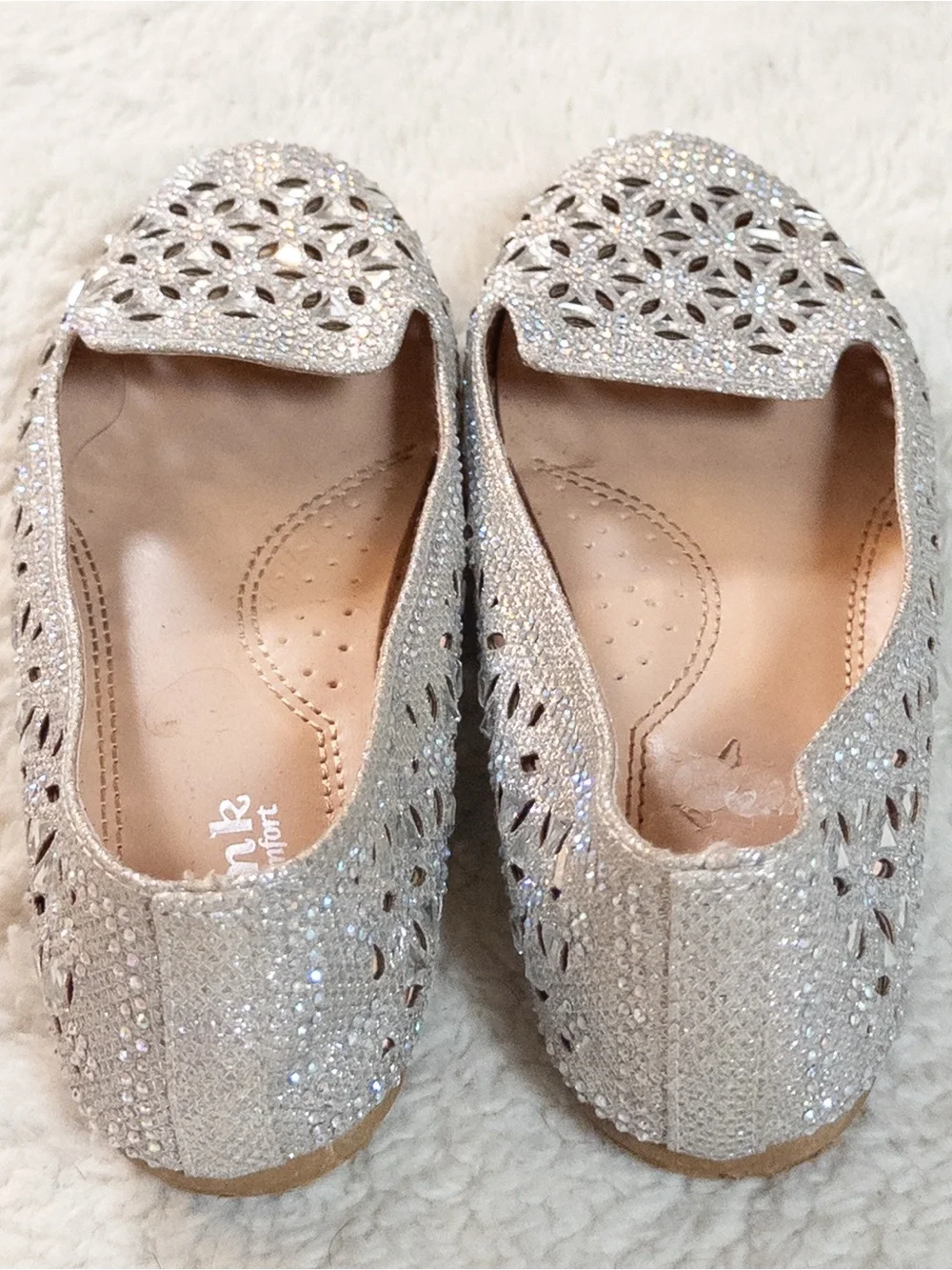 Link Comfort Kids Sparkly Silver Cutout Flats Size 3